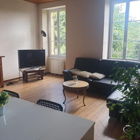 Belle Demeure Avec Espaces Verts Gauriac 외부 사진